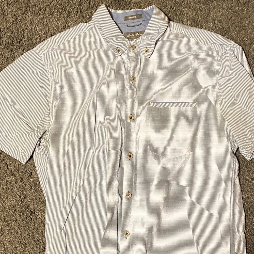 Short sleeved casual shirt